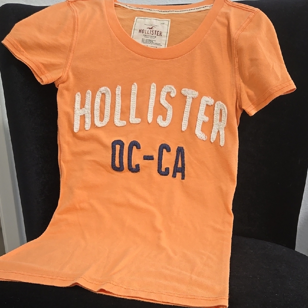 Vintage Y2K Hollister Orange Fitted Short Sleeve T-Shirt